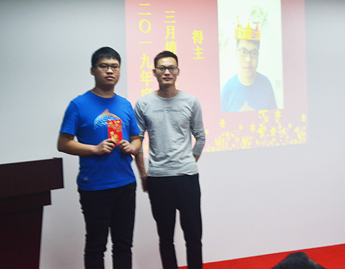 戴高樂<a href='/product/product-0001,0007.shtml' class='keys' title='點擊查看關于泳池設備的相關信息' target='_blank'>泳池設備</a>