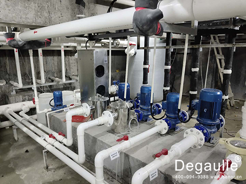 戴高樂(lè)<a  class='keys' title='點(diǎn)擊查看關(guān)于泳池水處理設(shè)備的相關(guān)信息' target='_blank'>泳池水處理設(shè)備</a>