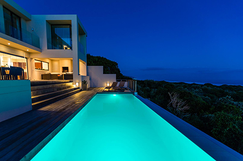 無(wú)邊際泳池