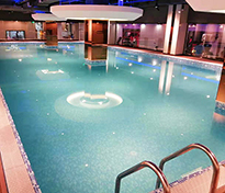 花都南華廣場(chǎng)健身會(huì)所鋼結(jié)構(gòu)泳池工程